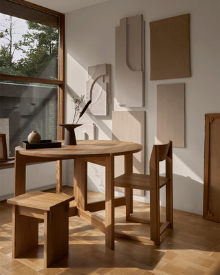 Outline Esszimmerstuhl