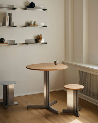 Split Hocker