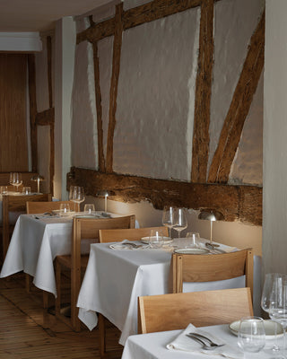 Outline Esszimmerstuhl